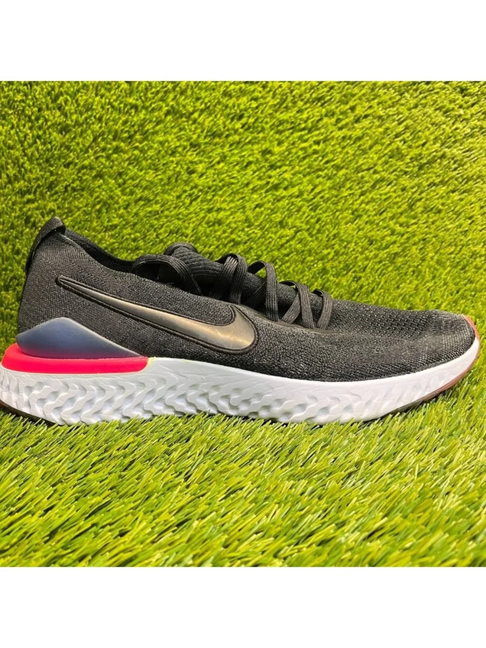 Nike Epic React Flyknit 2 Mens Size 13 Black White Pink Running Shoes Sneakers